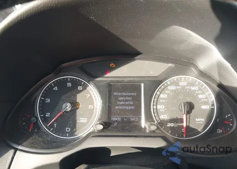 2012 Audi Q5 3.2 Premium Plus z USA, uszkodzony, nr VIN WA1DKAFP7CA074482